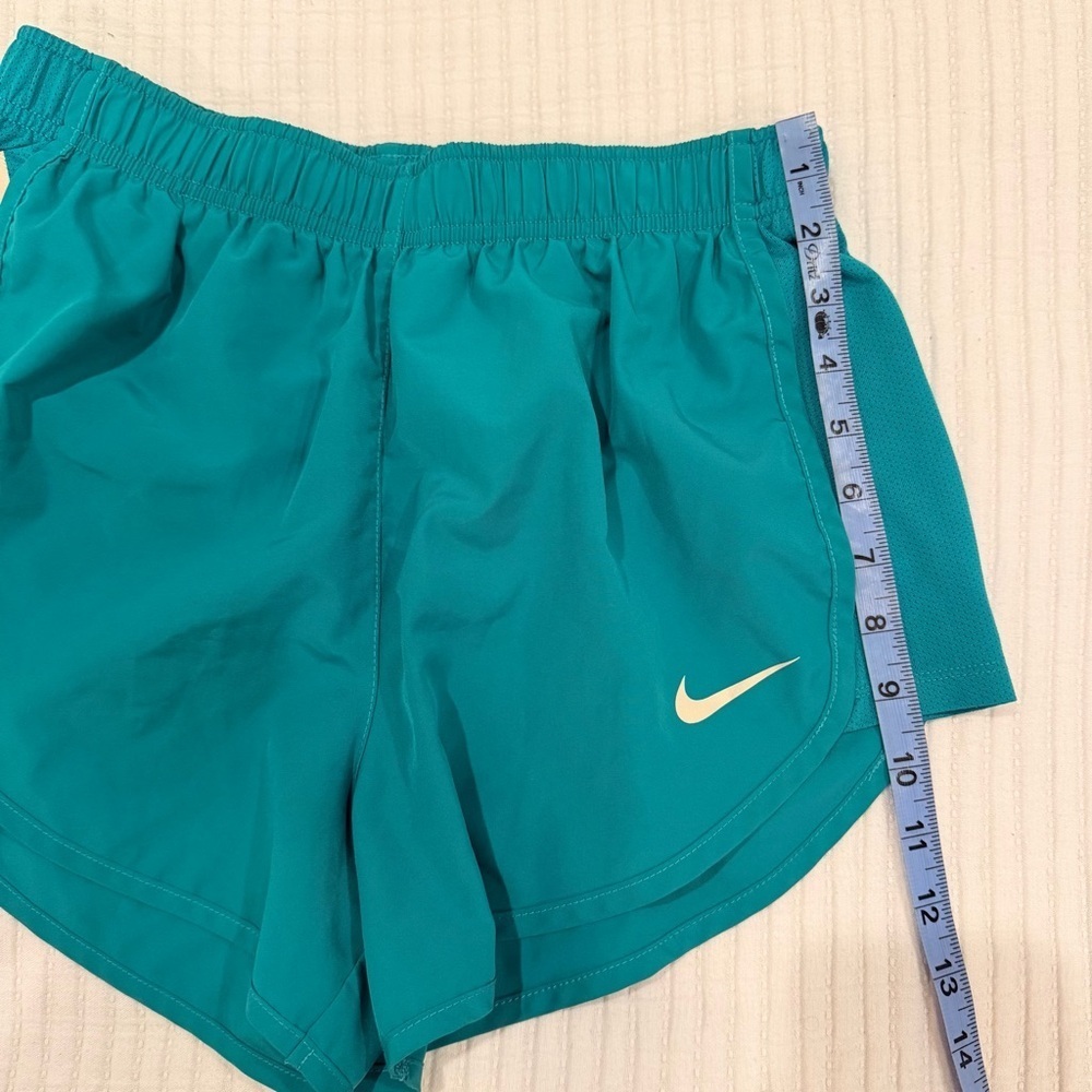 Nike Dri-Fit Green Lined Running Athletic Shorts Women's Drawstring Elastic M - Picture 12 of 13